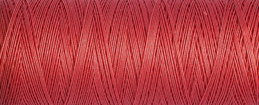 Gutermann Cotton Thread 100M Colour 2255 Close Up