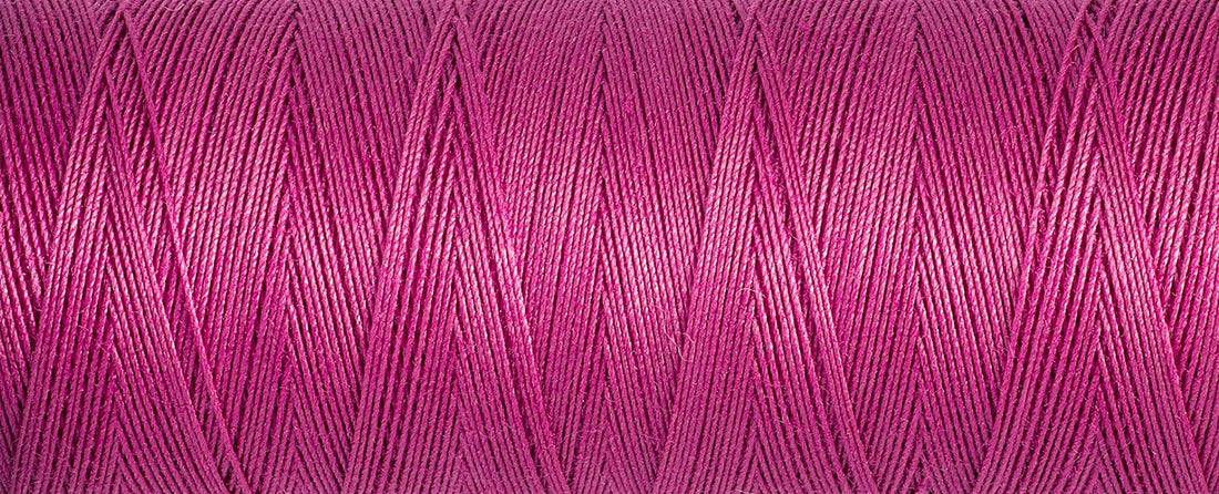 Gutermann Cotton Thread 100M Colour 2955 Close Up