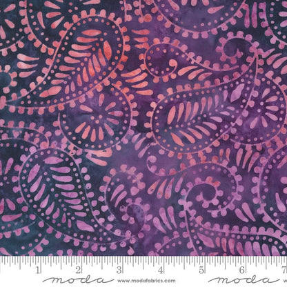 Moda Berrylicious Batiks Plum 4368-28 Ruler Image