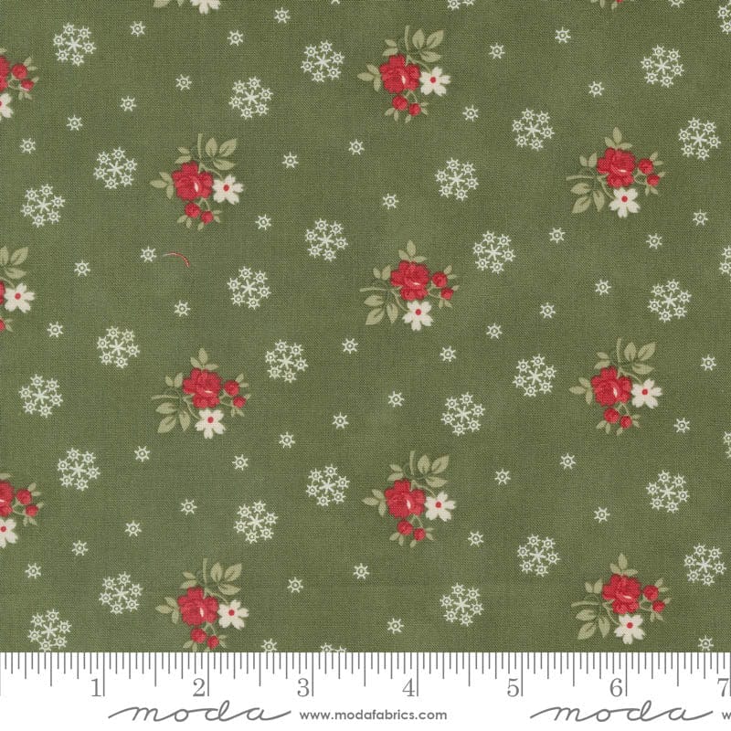 Moda A Christmas Carol Floral Flurries Holly 44355-15 Ruler Image