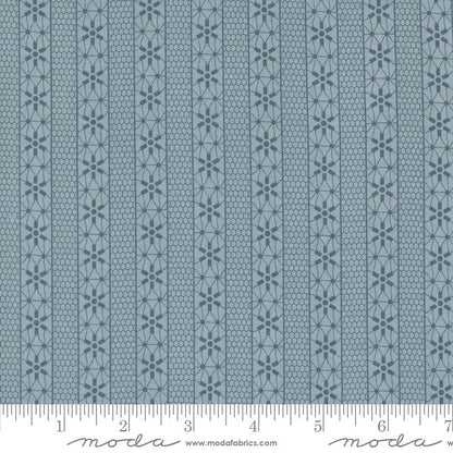 Moda Snowman Gatherings Iv Crystal Stripe Frozen 49252-12 Ruler Image