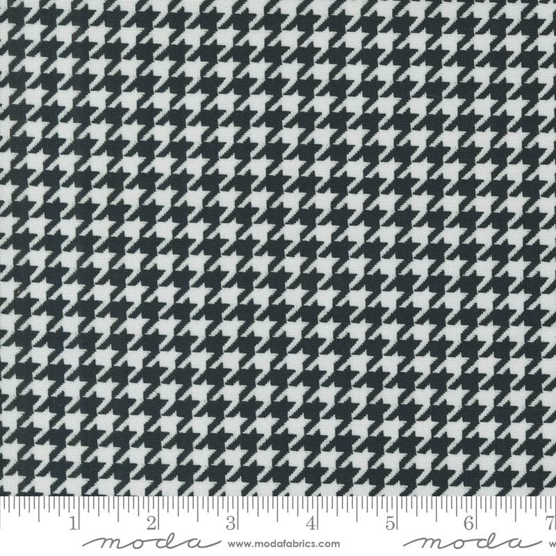 Moda Sable Swan Houndstooth Ebony Porcelain 7448-11 Ruler Image