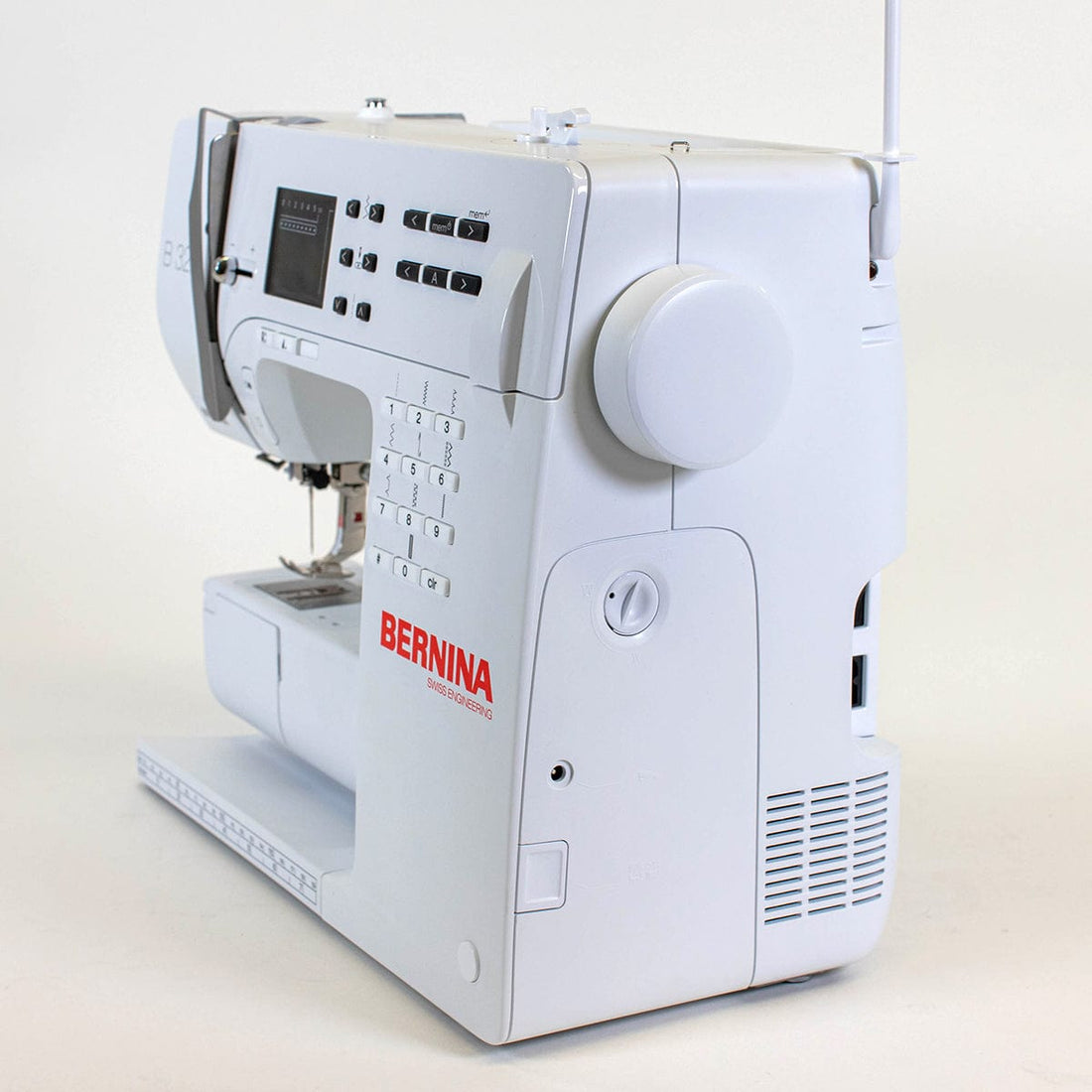 EX-DISPLAY Bernina 325 Sewing Machine