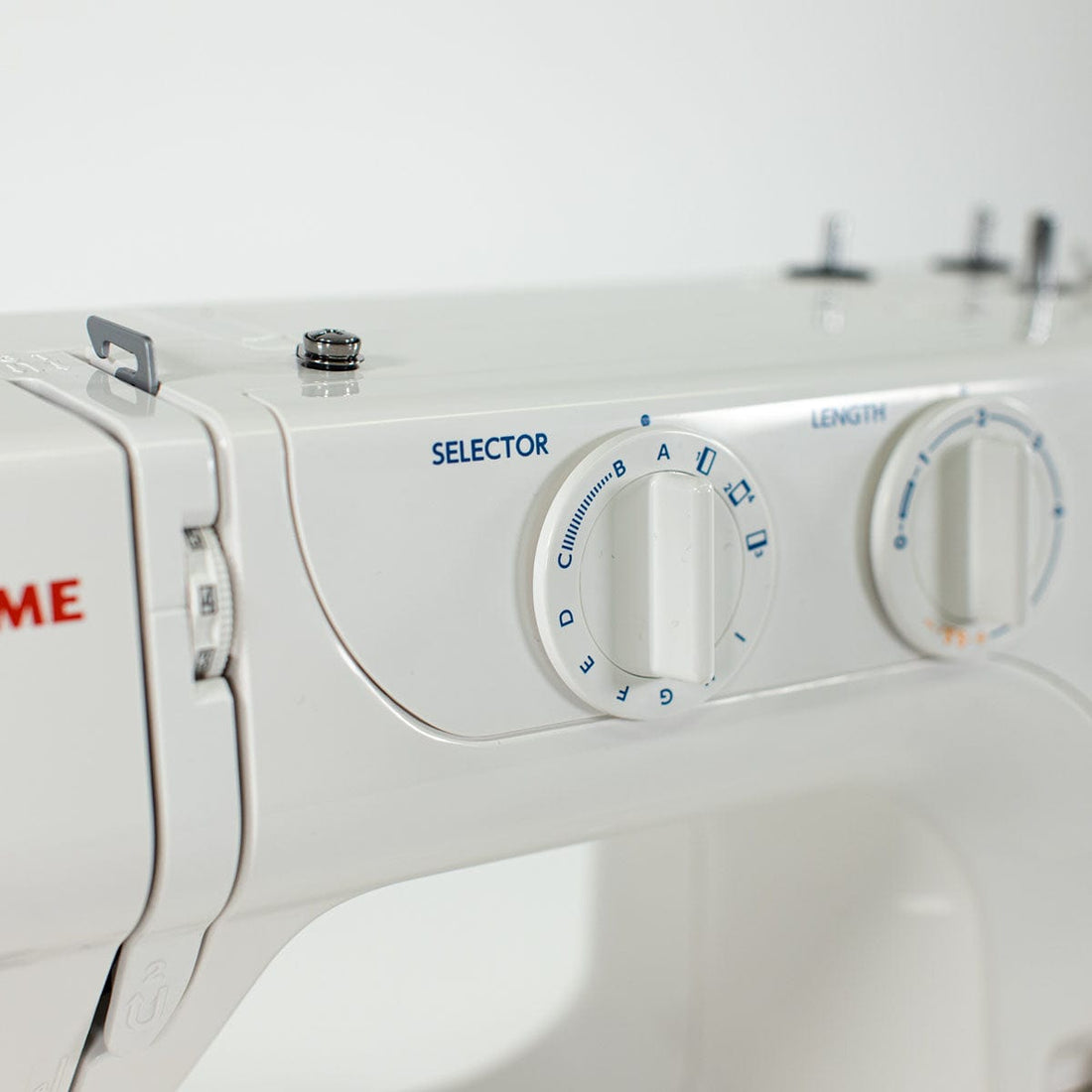 EX-DISPLAY Janome J3-18 Sewing Machine