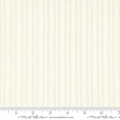 Moda Blueberry Delight Berry Ticking Cream Stone 3037-12 Ruler Image