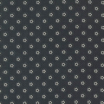 Moda Blackbirds Nest Daisies And Dots Black 9752-19