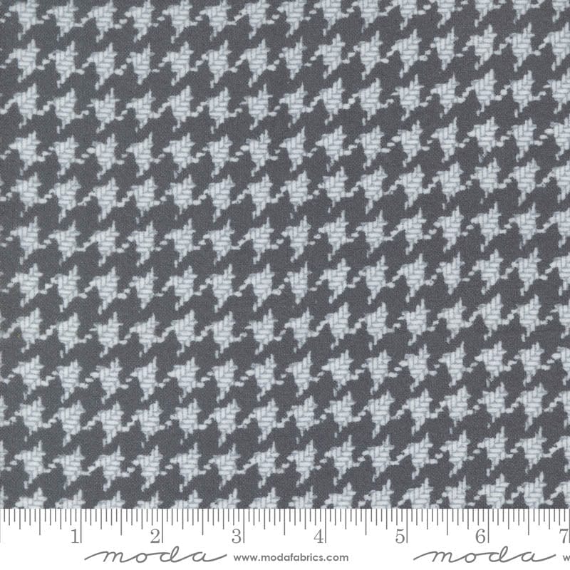 Moda Fabric Moda Farmhouse Flannels III Houndstooth Graphite 49270-15F  - The Sewing Studio