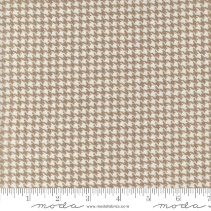 Moda Fabric Moda Farmhouse Flannels III Small Check Cocoa 49276-13F  - The Sewing Studio