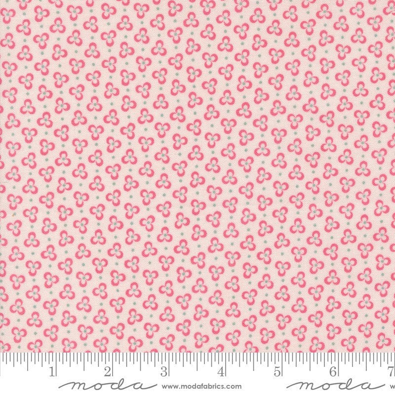 Moda My Summer House Petals Blush 3044-14 Ruler Image