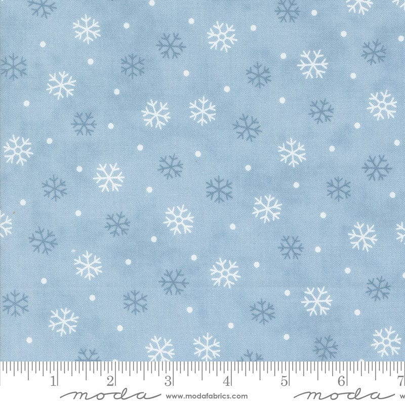 Moda Woodland Winter Snowflake Sky Blue 56097-12 Ruler Image