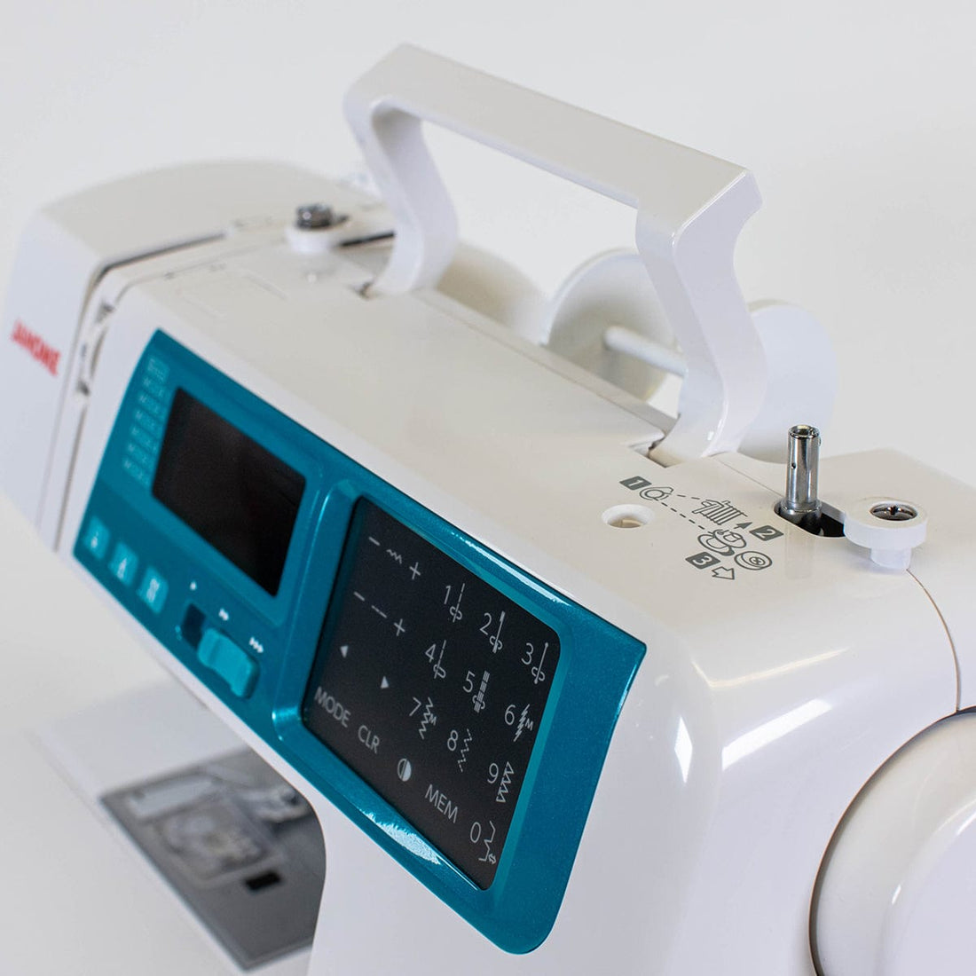 Janome 5270QDC Sewing Machine