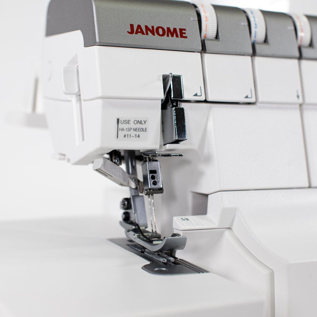 Janome Sewing Machines Janome AT2000D Air Threader Professional Overlocker