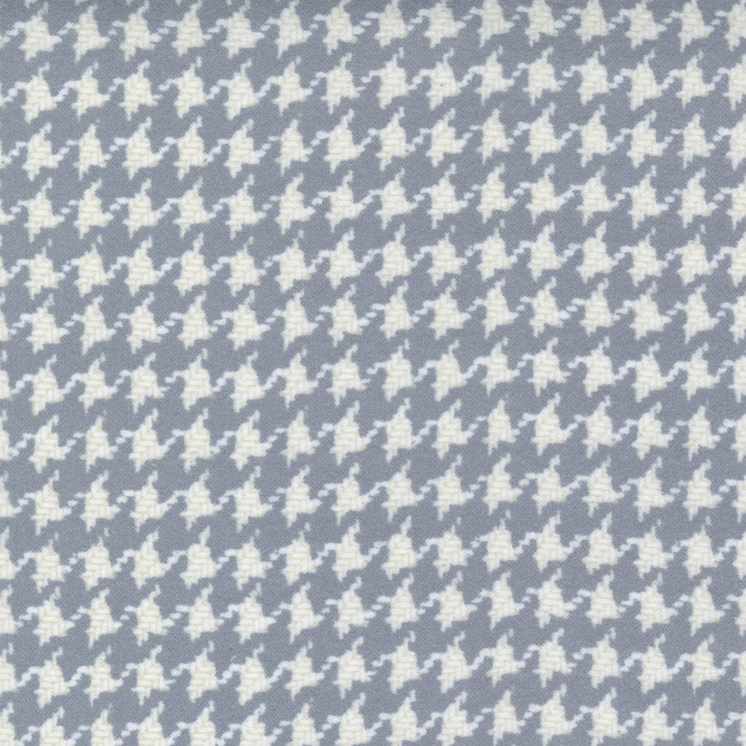 Moda Fabric Moda Fabric Yuletide Gatherings Houndstooth Smoke 49143 17F  - The Sewing Studio