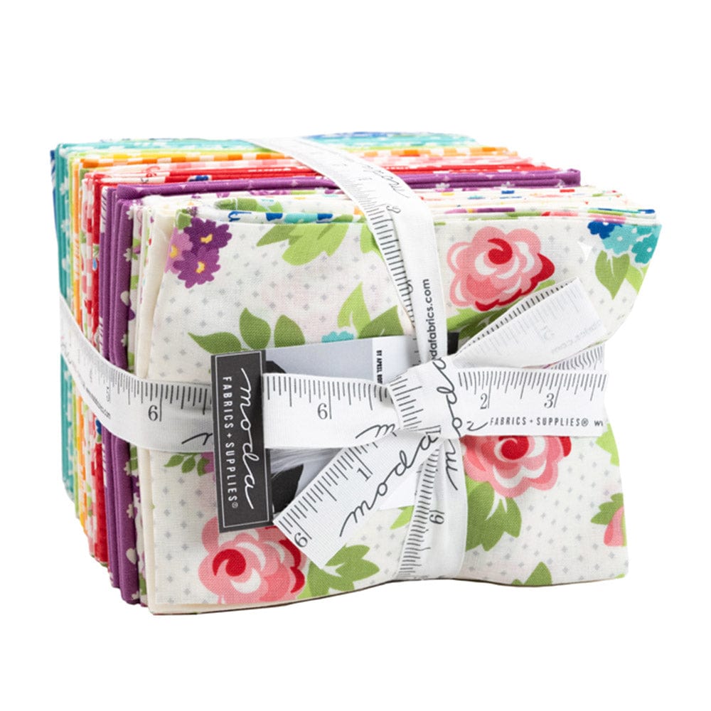 Moda Fabric Pre Cuts Moda Love Lily Fat Quarter Bundle  - The Sewing Studio