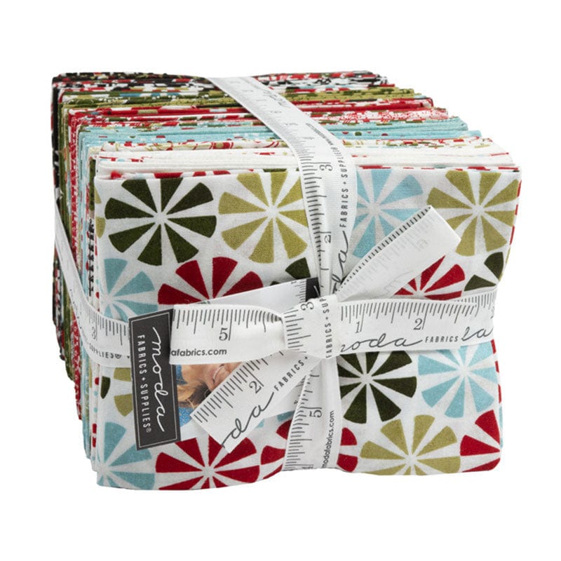 Moda Fabric Pre Cuts Moda Peppermint Bark Fat Quarter Bundle 40 Piece 30690AB  - The Sewing Studio