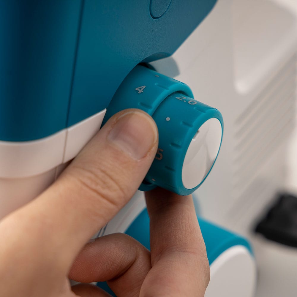 Pfaff Sewing Machines Pfaff Admire Air 5000 Overlocker + FREE Gifts worth £74  - The Sewing Studio