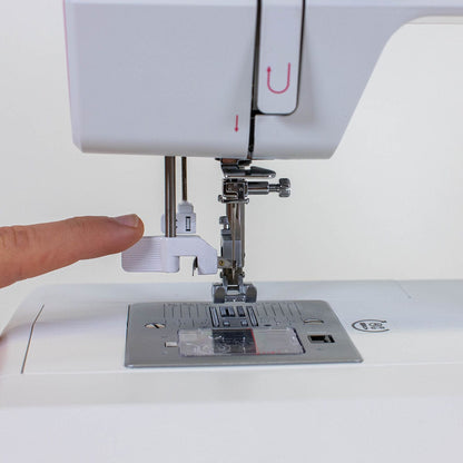 Pfaff Sewing Machines Pfaff Smarter 160s Sewing Machine + FREE Gifts worth £74  - The Sewing Studio